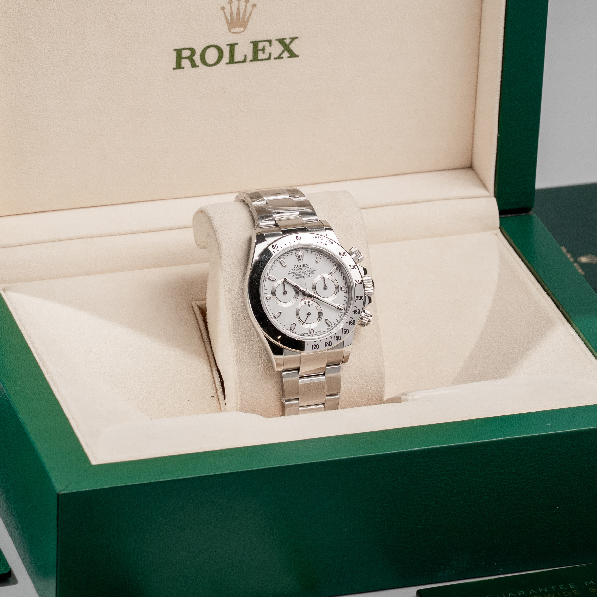 Đồng-Hồ-Nam-Rolex-Cosmograph-Daytona-White-116520-box Đồng-Hồ-Nam-Rolex-Cosmograph-Daytona-White-116520-box